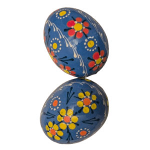 Pysanky bleu motif petites fleurs